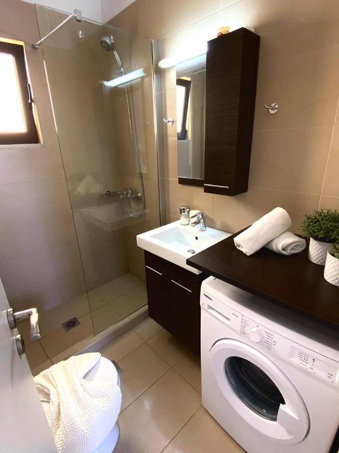 Arbutus - Relaxing Apartment With Fantastic Views Jeorjoúpoli Eksteriør bilde