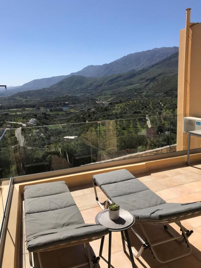 Arbutus - Relaxing Apartment With Fantastic Views Jeorjoúpoli Eksteriør bilde