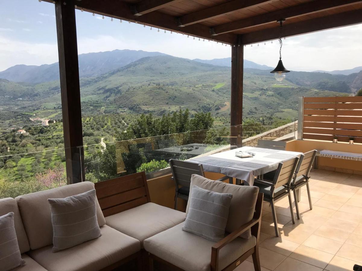 Arbutus - Relaxing Apartment With Fantastic Views Jeorjoúpoli Eksteriør bilde