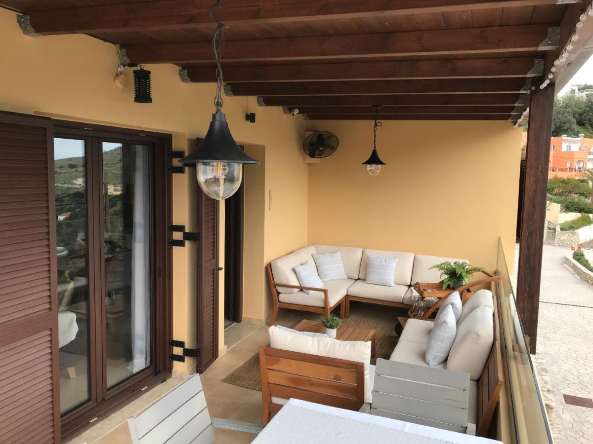 Arbutus - Relaxing Apartment With Fantastic Views Jeorjoúpoli Eksteriør bilde